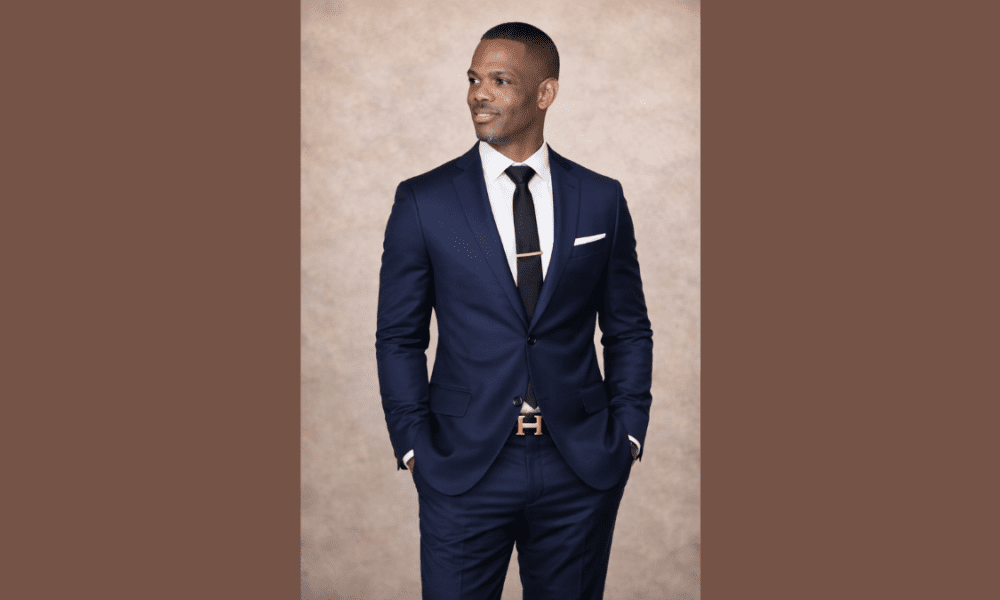 Picture of man standing in suit